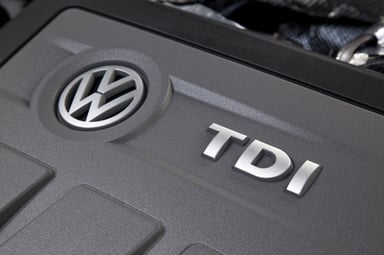 2013_passat_TDI_engine