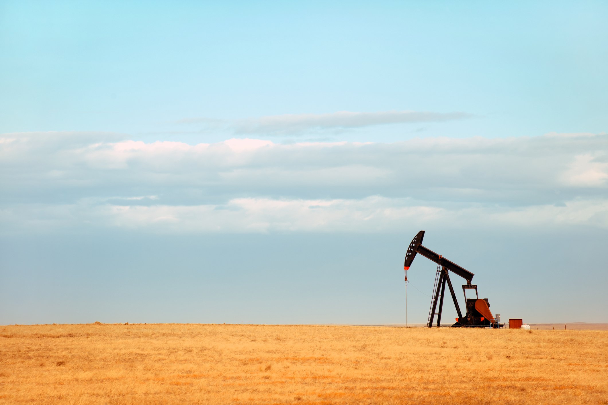 Oil pump in Nebraskan landscape