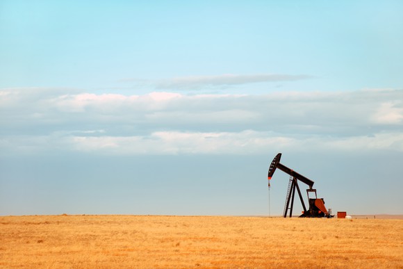 Oil pump in Nebraskan landscape