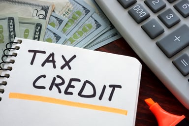 tax credit_GettyImages-504572064