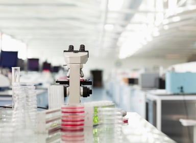 089 lab benchtop getty