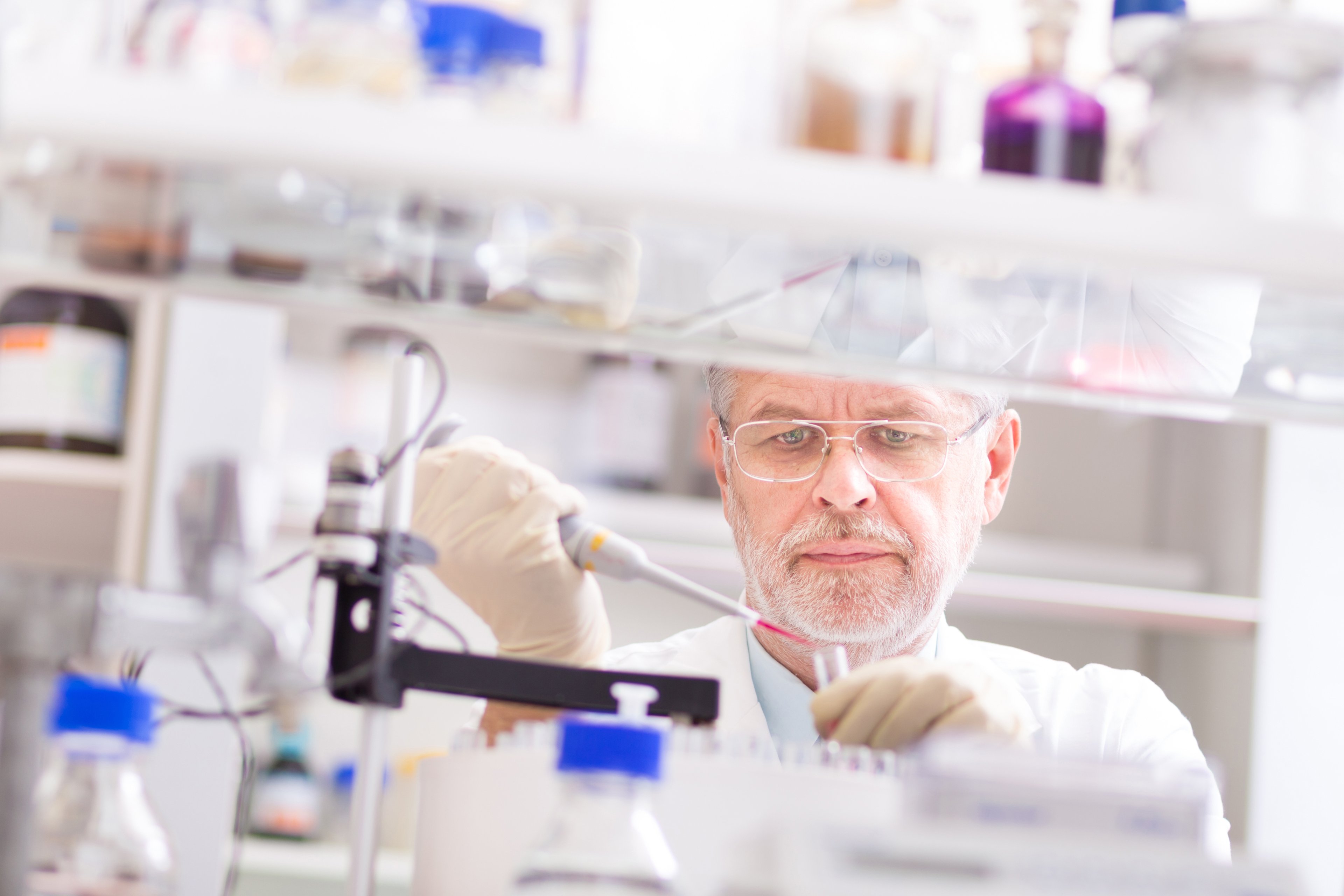Lab researcher conducting tests. 