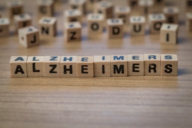 Alzheimers in wooden cubes