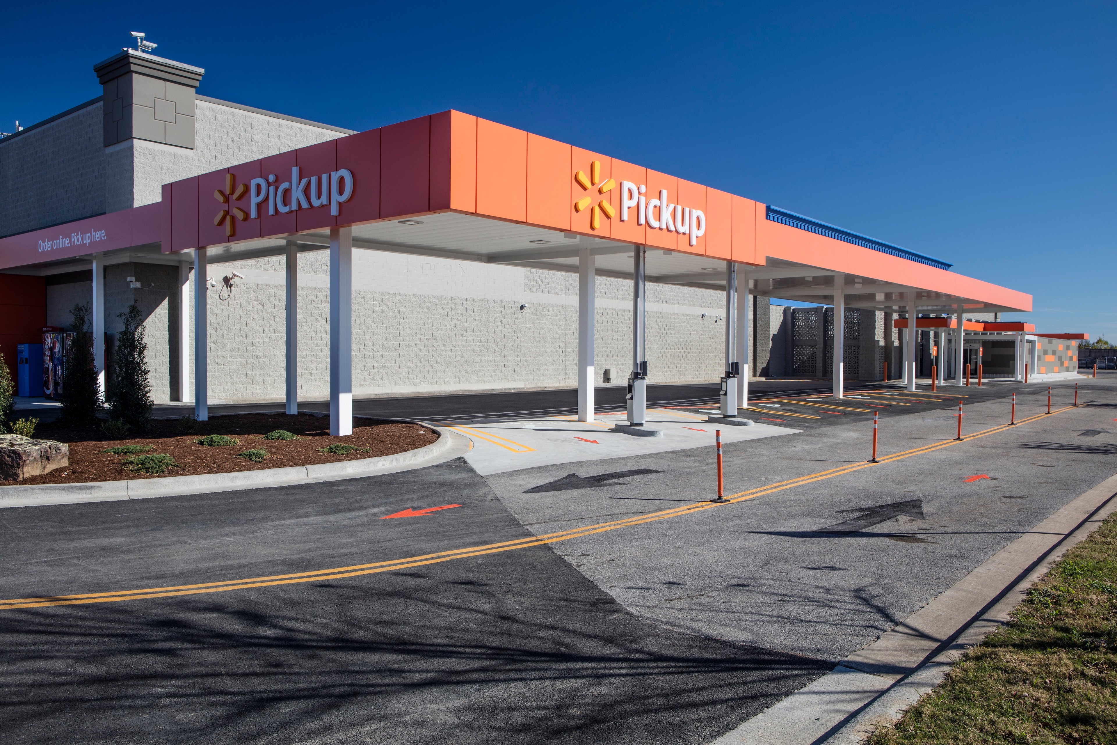 The pickup area at a Wal-Mart supercenter.