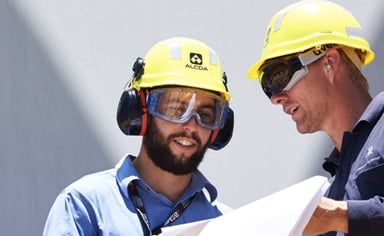 17_02_23 Alcoa employees at work_AA