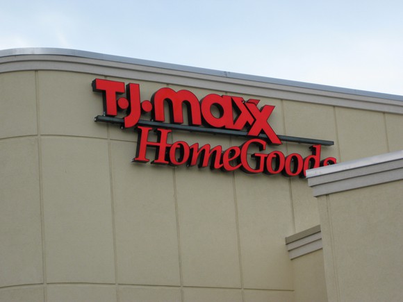 The exterior of a combined T.J. Maxx and HomeGoods store