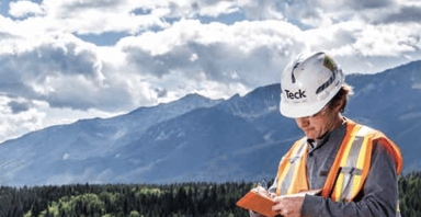 17_03_02 Teck Resources employee writing_TECK
