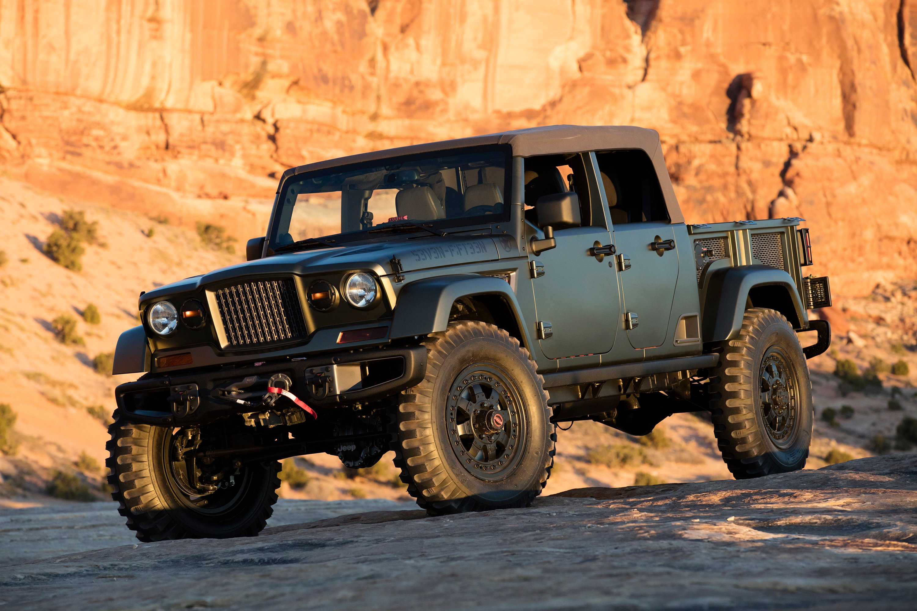 The 2016 Jeep Crew Chief 715 Concept, a very brawny Jeep-styled pickup. 
