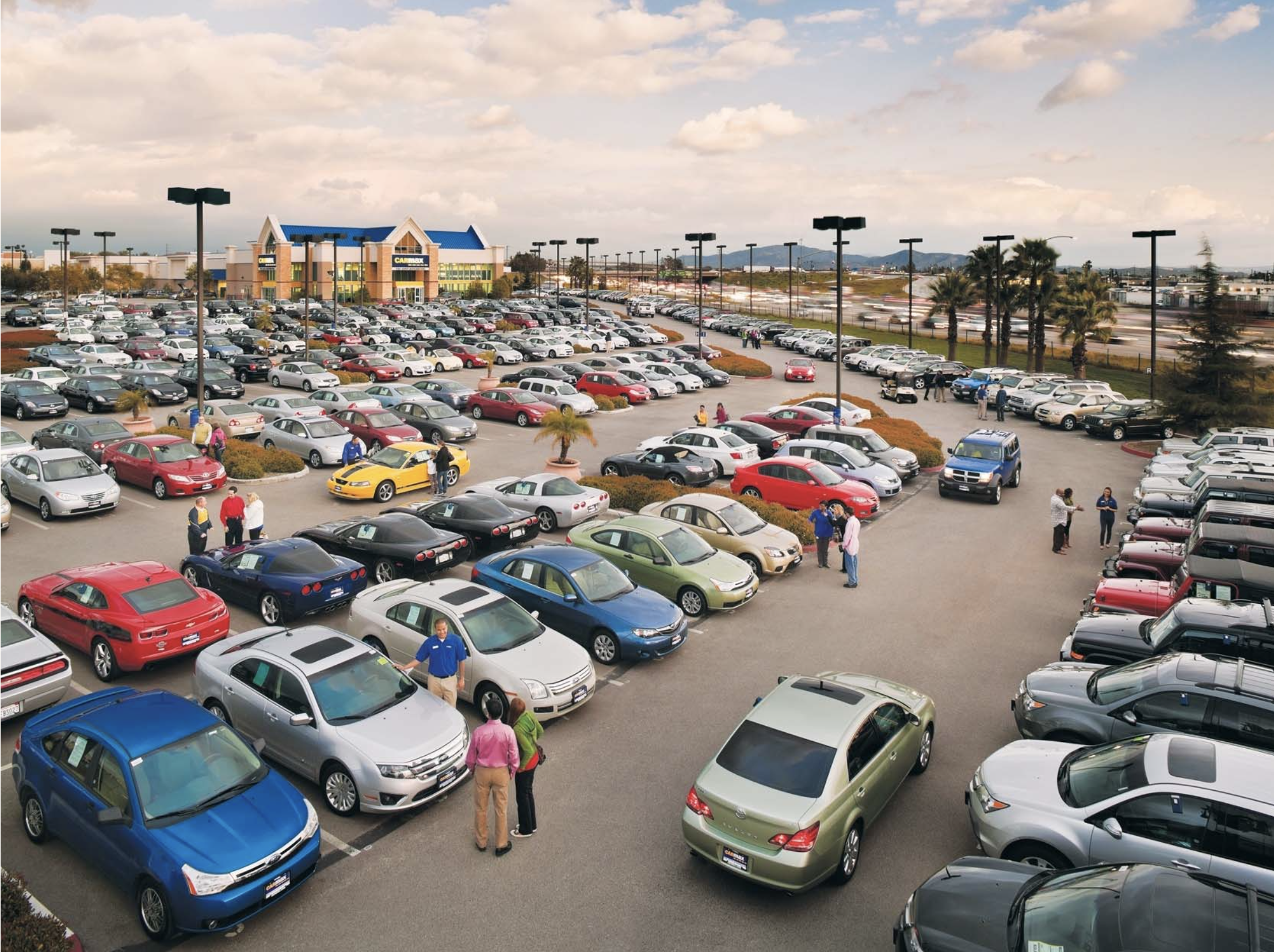 Carmax store lot