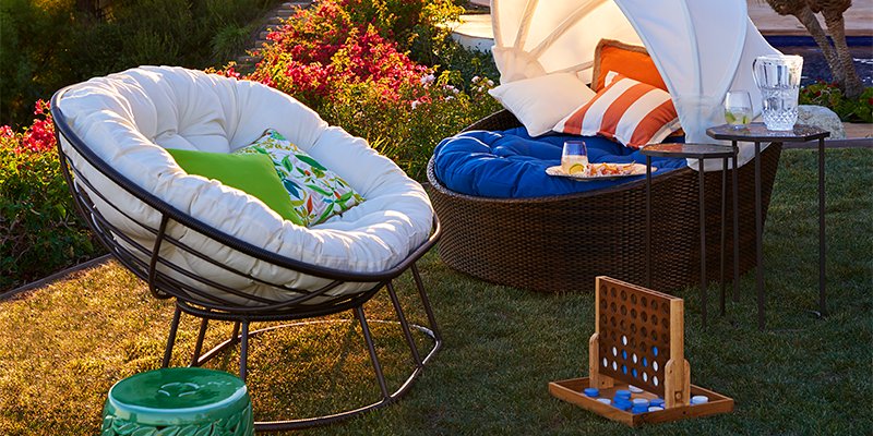 Pier 1 outdoor furniture.