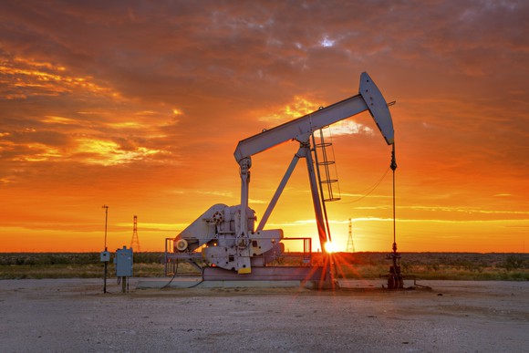 Oil pump during a beautiful Texas sunrise.