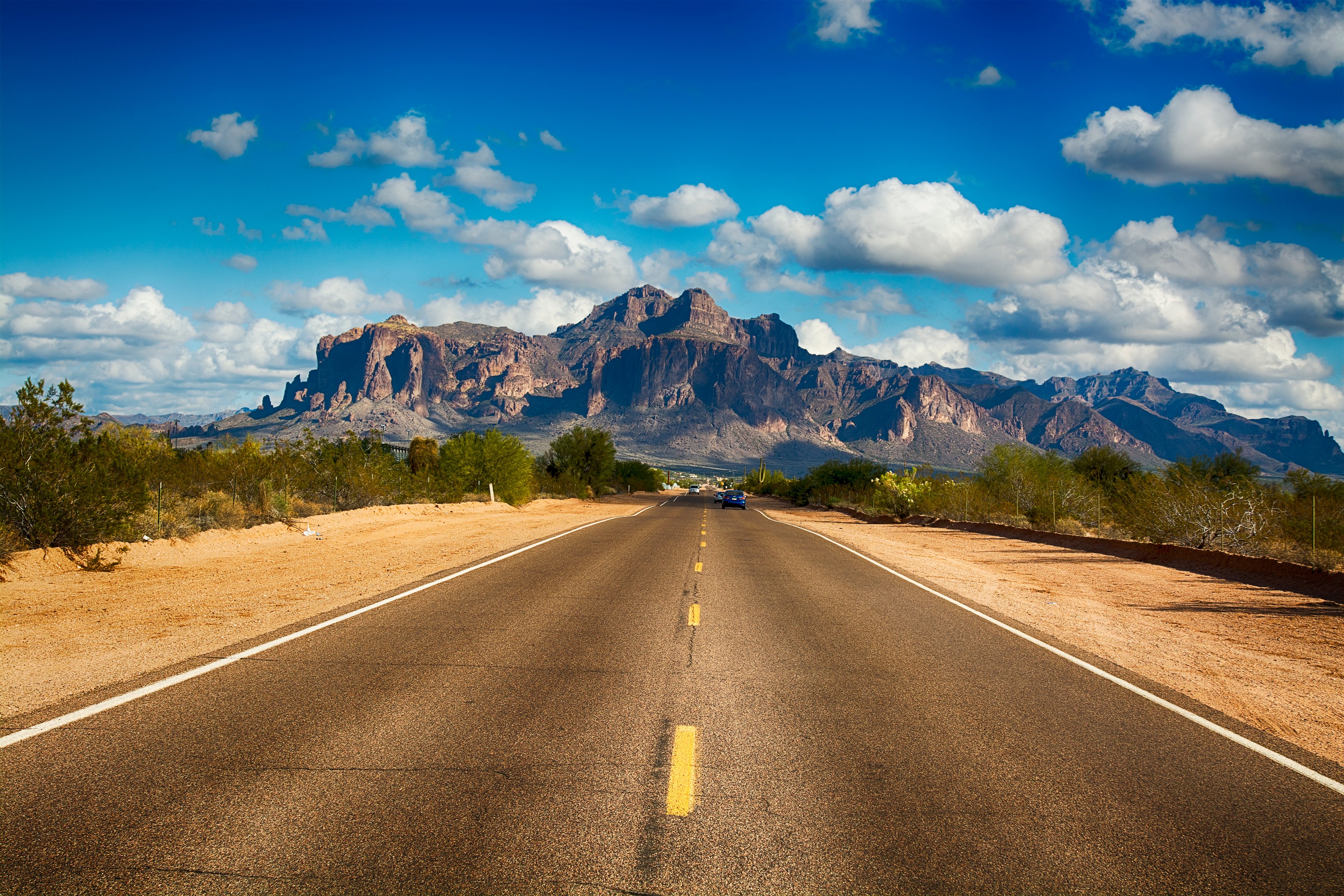 Image of the road to Superstition Mountain in Arizona. 
