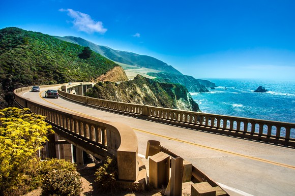 Image showing Bixby Creek Bridge on Highway One on a sunny day.