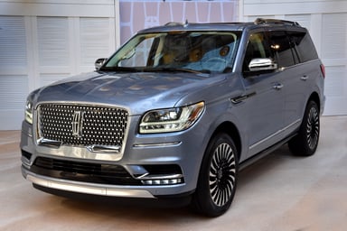 2018-LINCOLN-NAVIGATOR_SV2_309