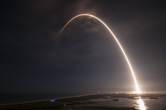 Time-lapse of a SpaceX Falcon 9 launching into space