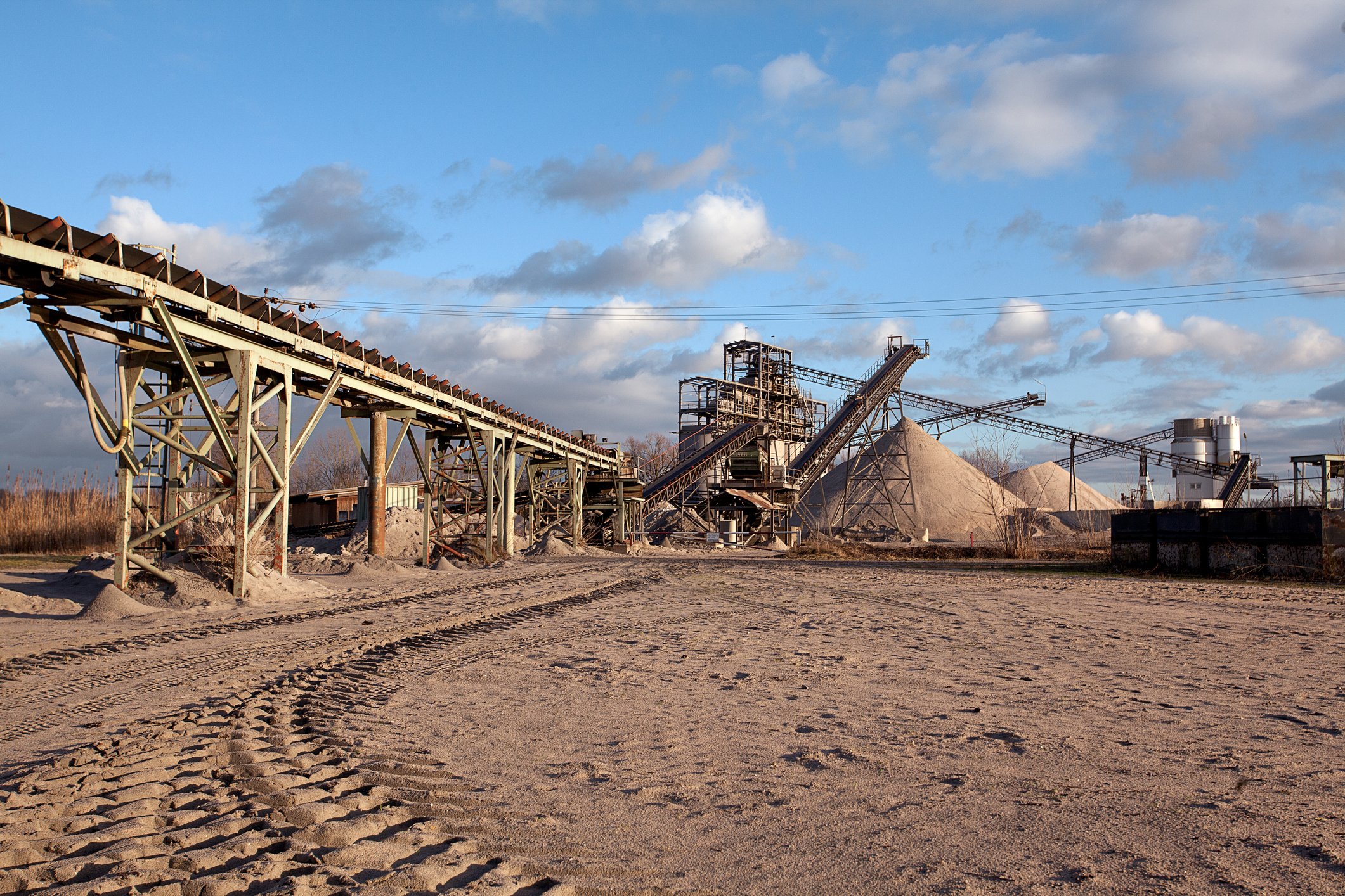 Sand mine and equipment