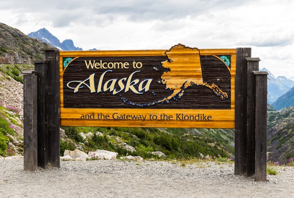 Welcome to Alaska sign.