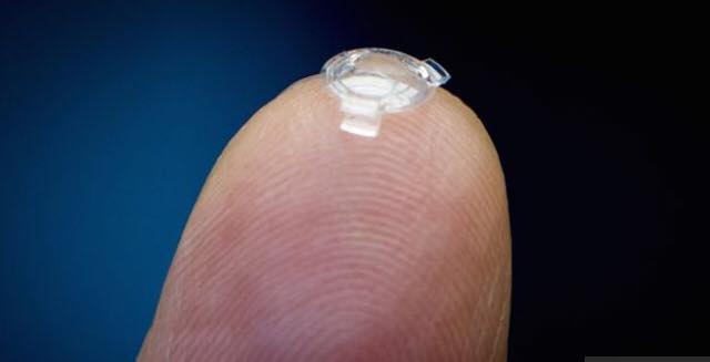 A bio lens on a fingertip.