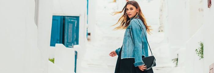 Woman in H&M fashion