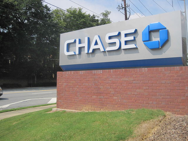 A Chase branch sign.
