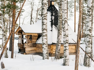 Snowed-in-Kota-hut