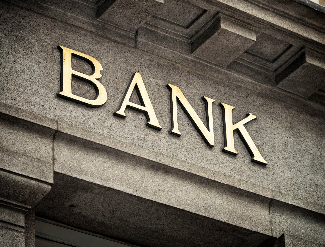 Photo of a bank sign.