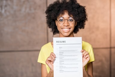 woman with resume_GettyImages-644186760