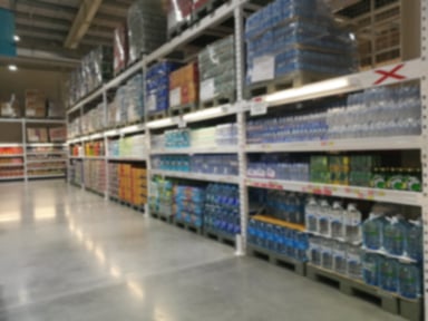 warehouse club_GettyImages-580129684