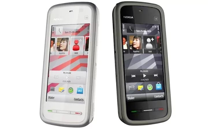 Two Nokia 5230s in white and black