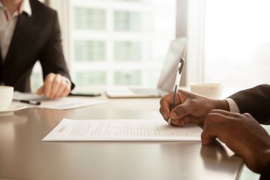 filling out job paperwork)GettyImages-695759964
