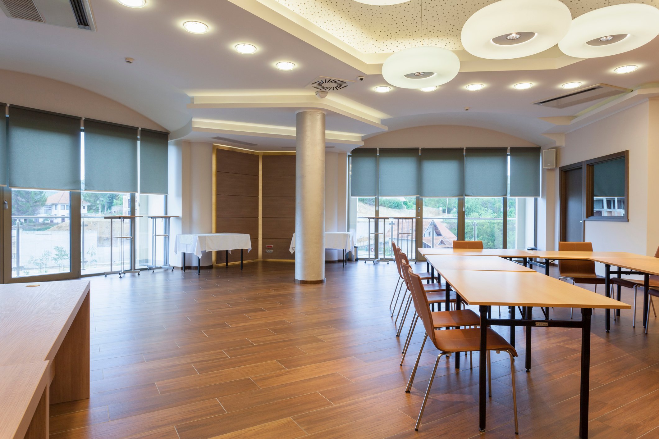Lighting in a new conference room
