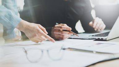 reviewing investments_GettyImages-517496962