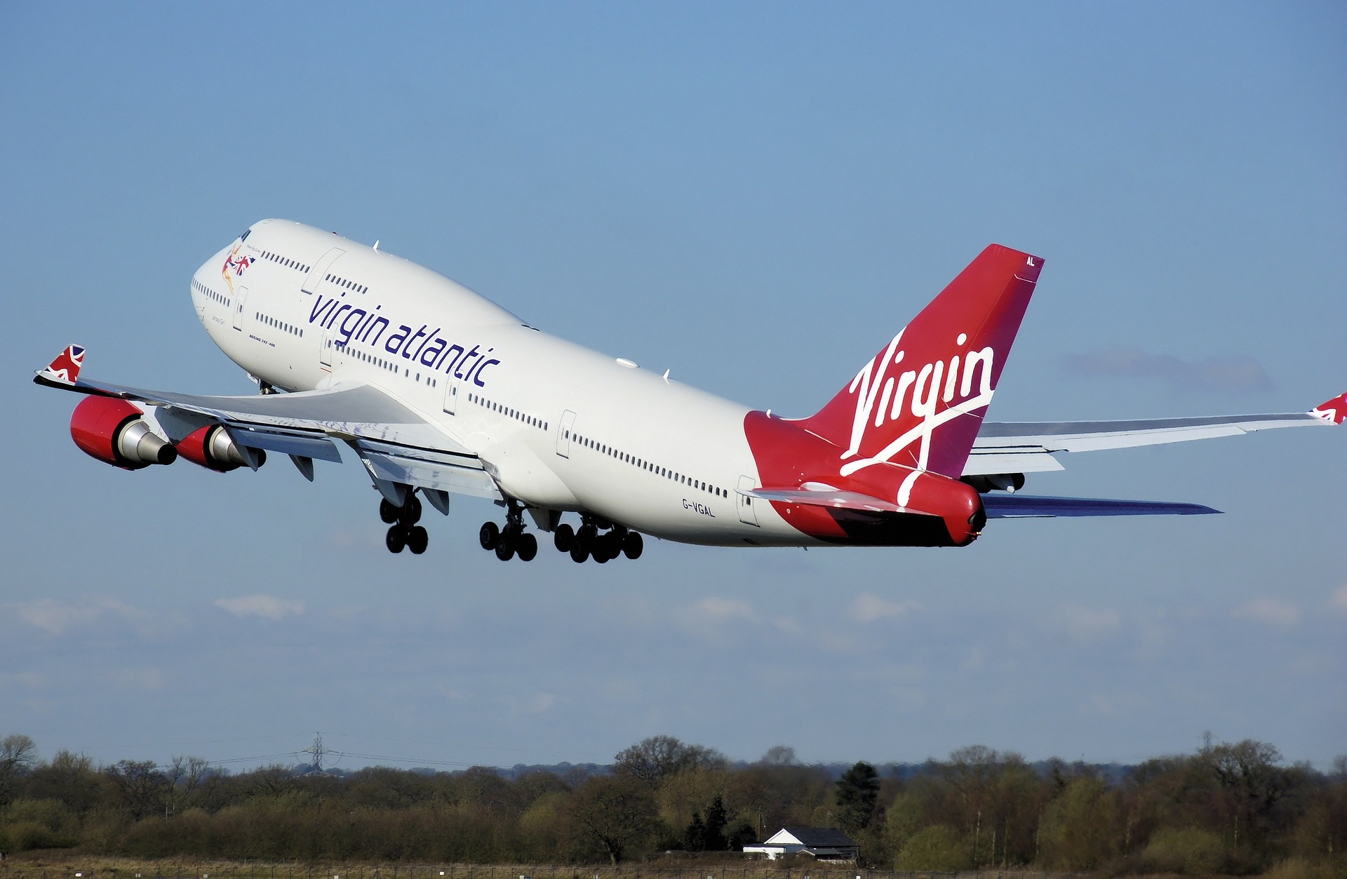 A Virgin Atlantic jumbo jet