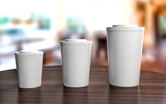 Three coffee cups placed in order of increasing size from left to right