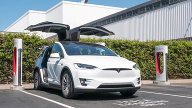 tesla-model-x-supercharging