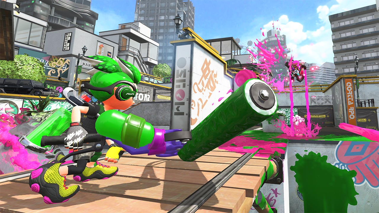 Character from Nintendo's 'Splatoon 2' holding a paint roller. 