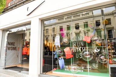 NKE women store