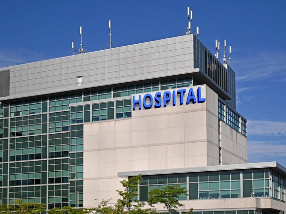 Large building labeled "Hospital".