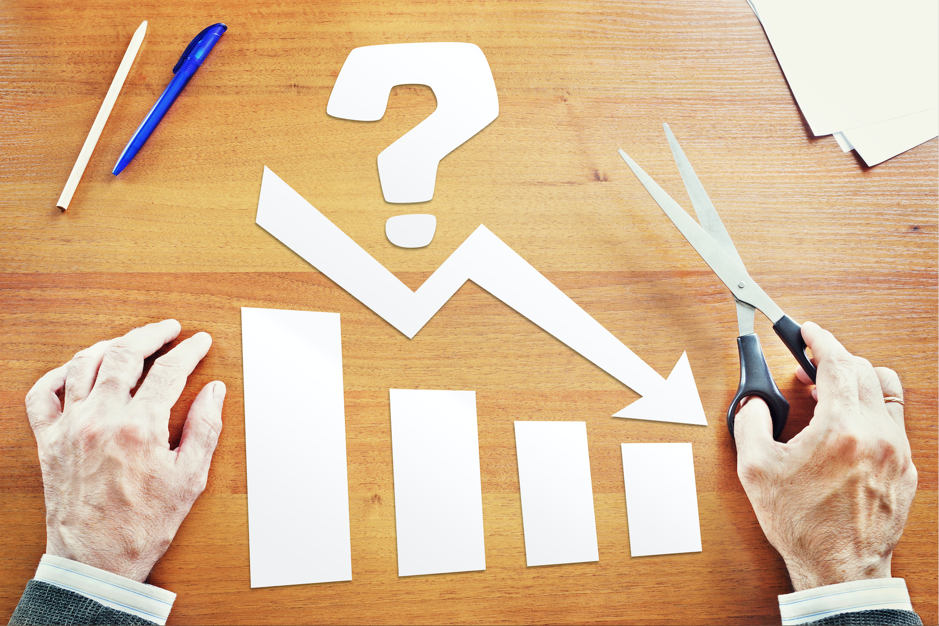 Paper arrow pointing up and down with question mark
