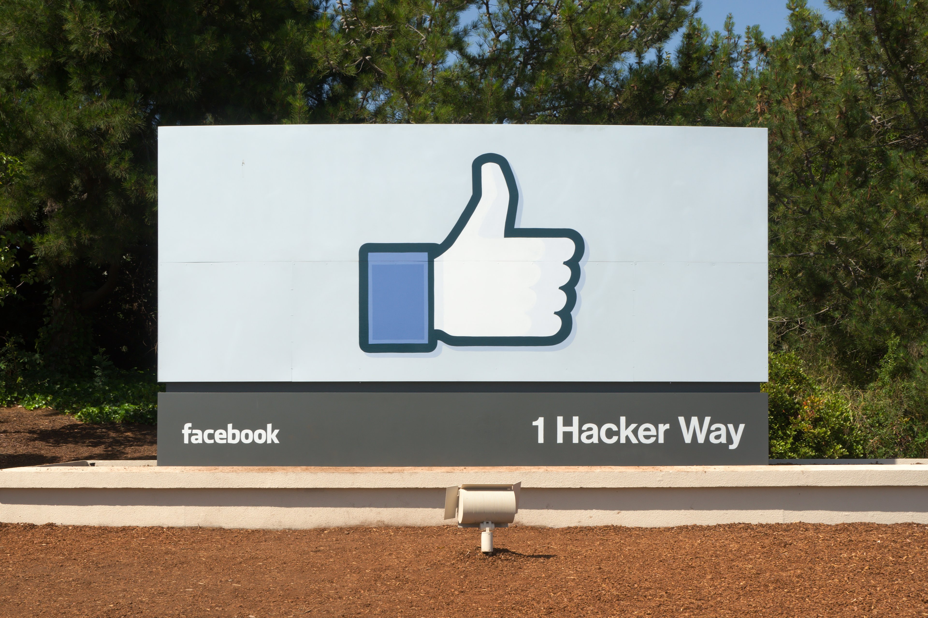 Facebook's sign at its 1 Hacker Way headquarters.