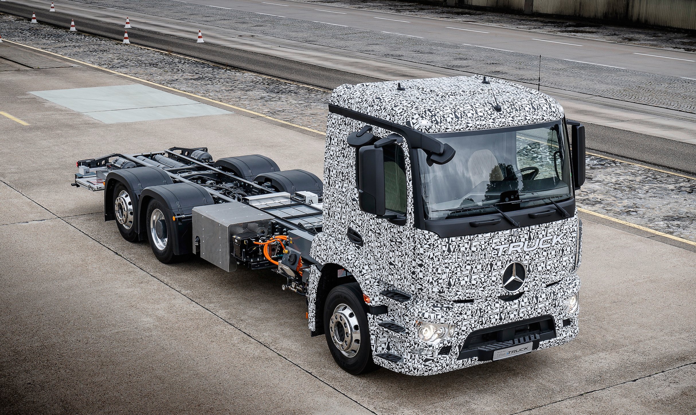 The Mercedes-Benz Urban eTruck is a fully electric truck with a 26-metric-ton capacity, designed for urban delivery routes. Daimler plans to put it into production in 2021.