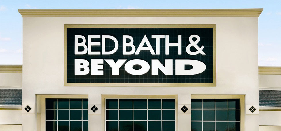 Bed Bath & Beyond storefront.