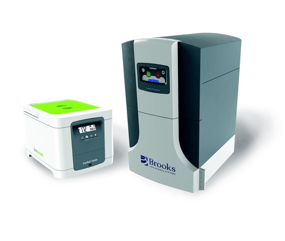 A Brooks CryoPod carrier