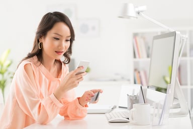 asian woman shopping online