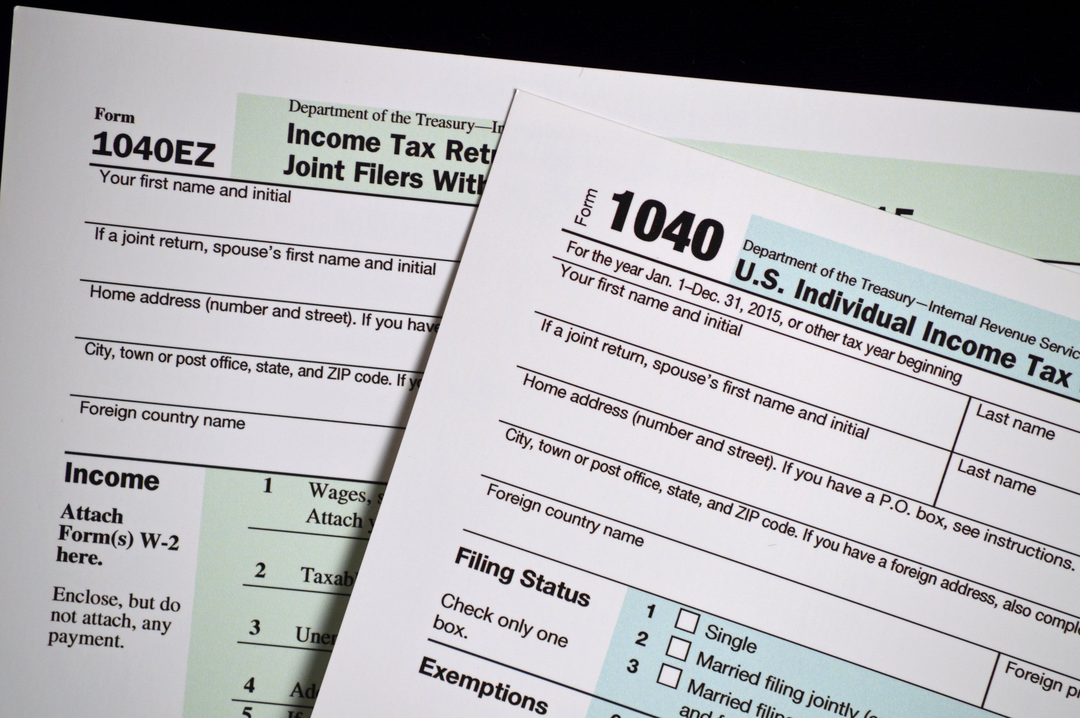 Tax Form 1040 and Form 1040EZ