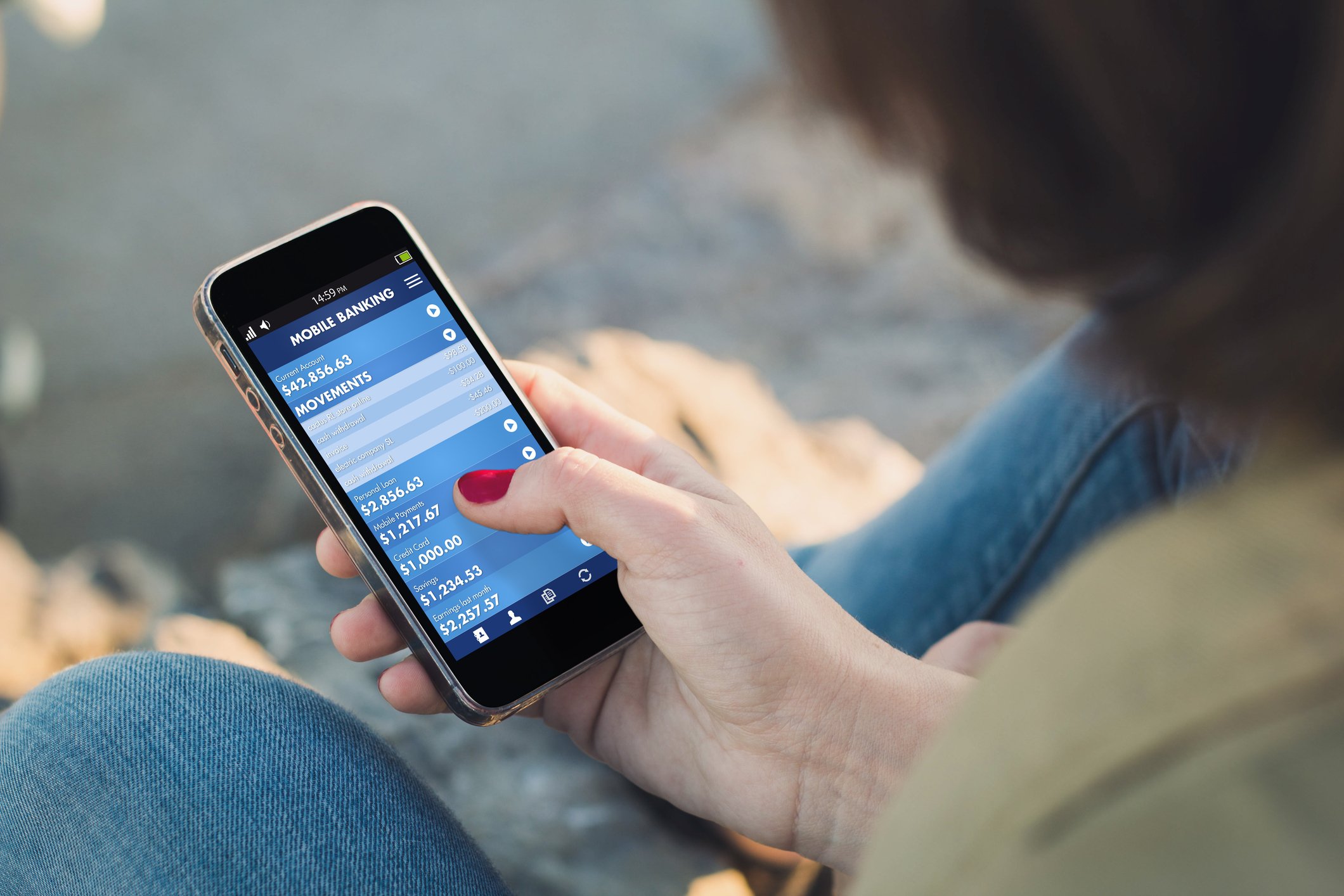 woman on smart phone online banking (2)