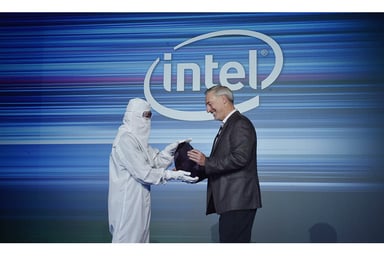 Stacy-Smith-Intel-Manufacturing