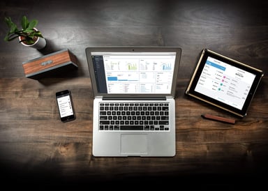 Shopify Laptop tablet smartphone