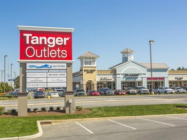 Tanger-outlet-1