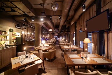 restaurant interior_GettyImages-530380805
